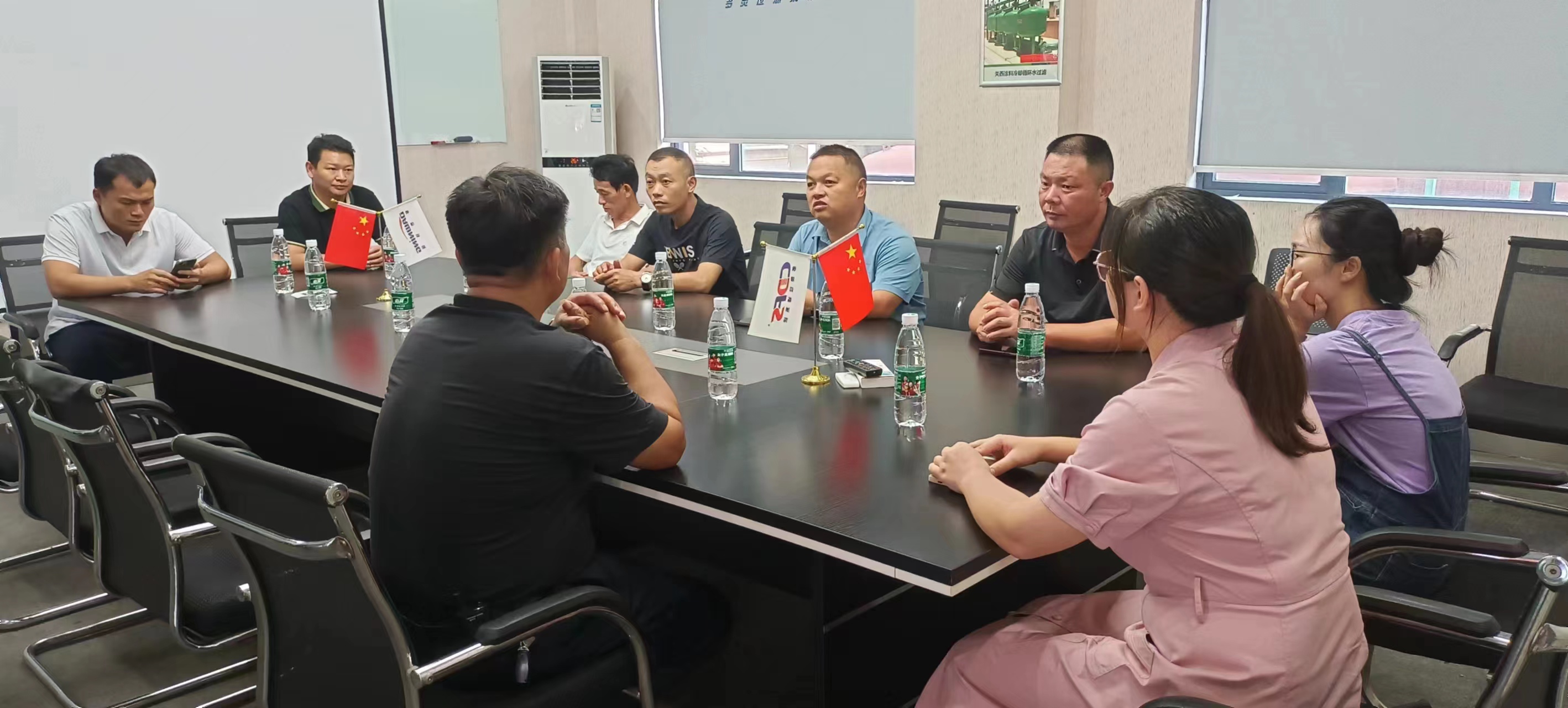 汨羅人大代表一行考察多靈過(guò)濾系統(tǒng)科技園，確保安全生產(chǎn)